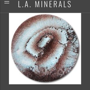LA Minerals Eyeshadow - ‘Elegant’ made in USA
